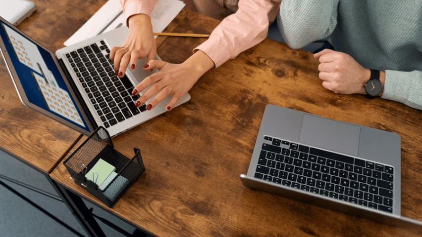 Cara Screenshot di Laptop Semua Merek Lengkap, Windows dan iOS | Telkomsel